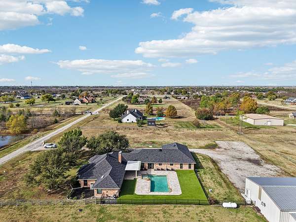 2.5 Acres of Land with Home for Sale in McLendon-Chisholm, Texas