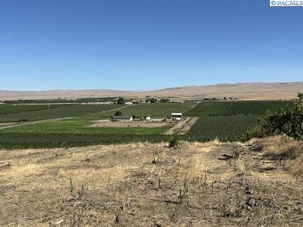 2.19 Acres of Residential Land for Sale in Sunnyside, Washington
