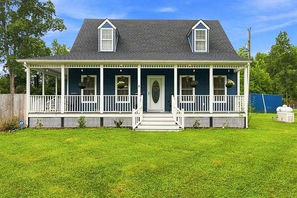 10 Acres of Land with Home for Sale in Meherrin, Virginia