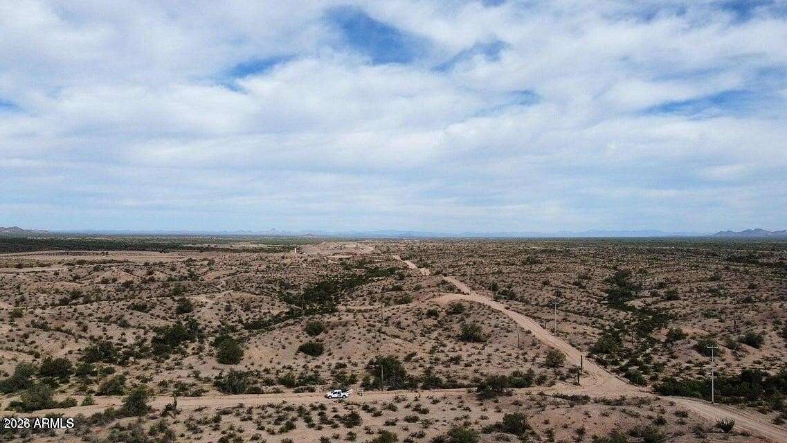 20 Acres of Land for Sale in Buckeye, Arizona