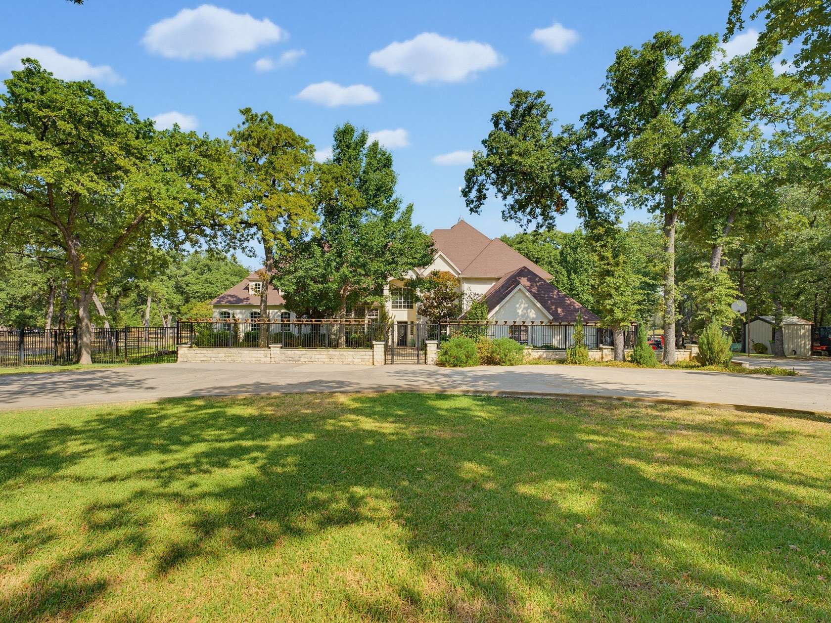 7.87 Acres of Land with Home for Sale in Decatur, Texas