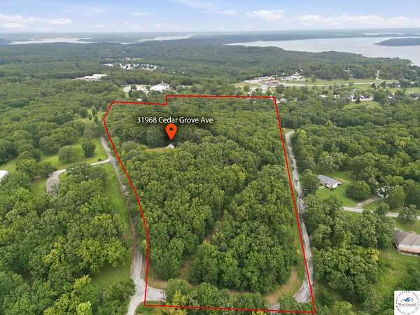 17 Acres of Land for Sale in Warsaw, Missouri