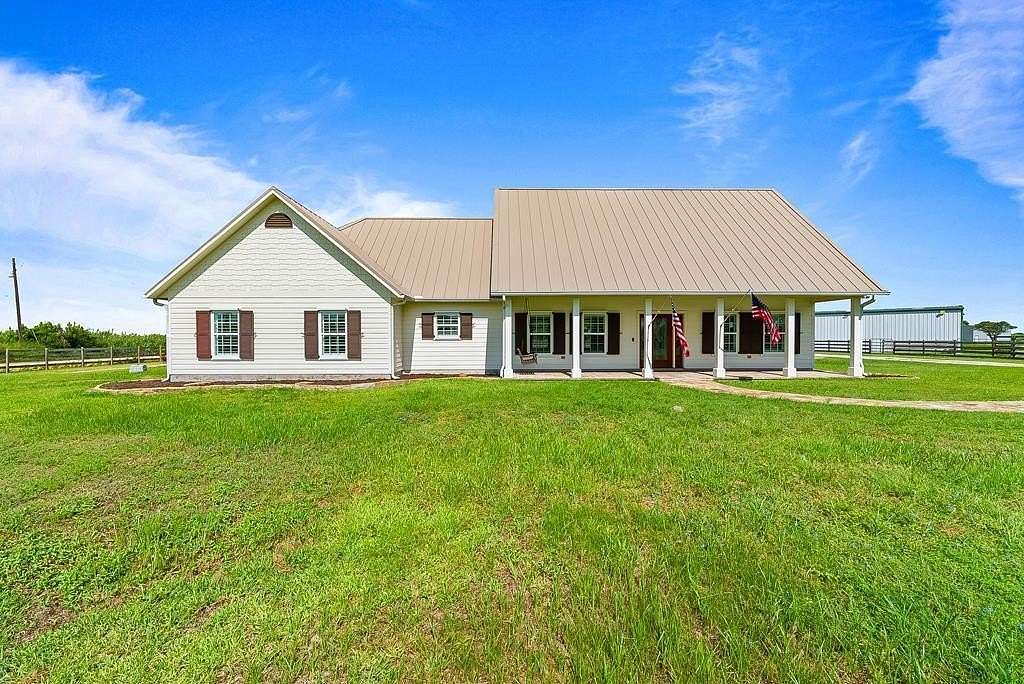 13 Acres of Land with Home for Sale in Rockport, Texas