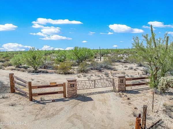 9.72 Acres of Land for Sale in Marana, Arizona