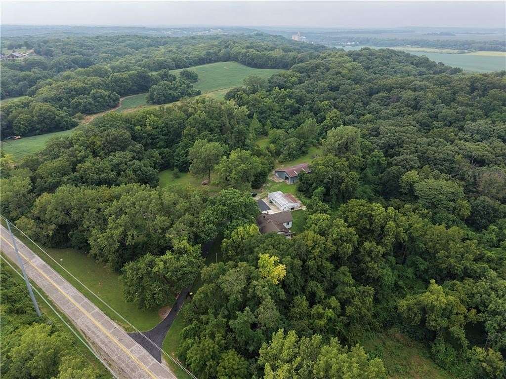 10.5 Acres of Recreational Land with Home for Sale in Kansas City, Kansas