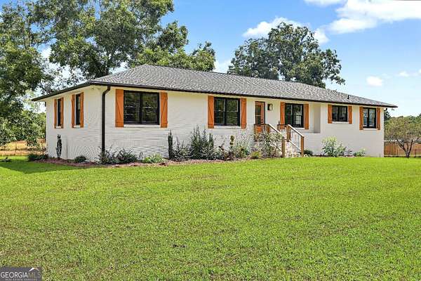 3 Acres of Land with Home for Sale in Loganville, Georgia