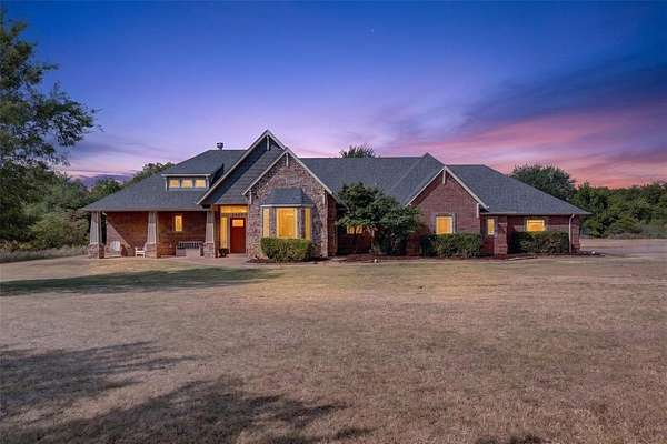 5 Acres of Land with Home for Sale in Piedmont, Oklahoma