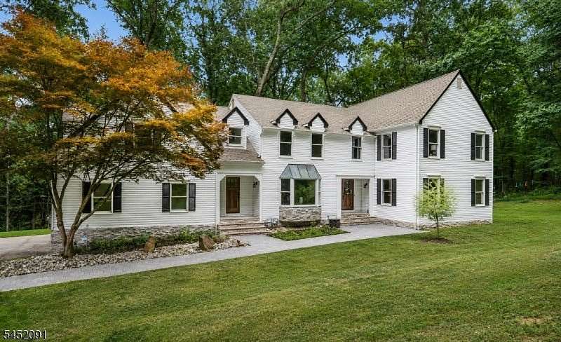 4.73 Acres of Land with Home for Sale in Chester Township, New Jersey