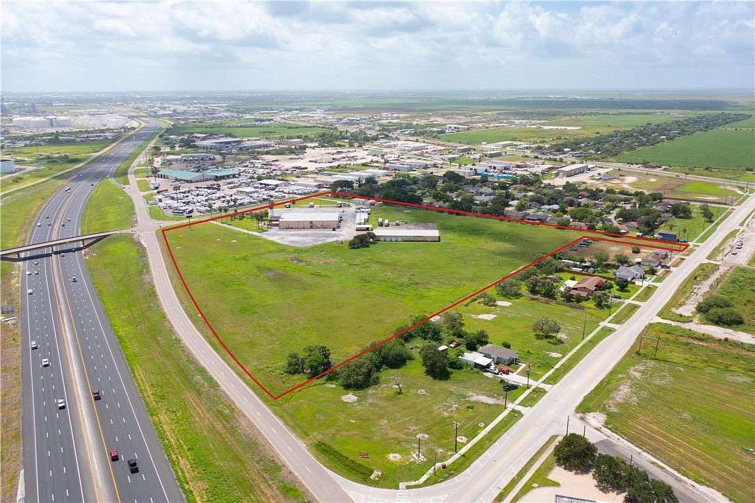 12.7 Acres of Improved Commercial Land for Sale in Corpus Christi, Texas