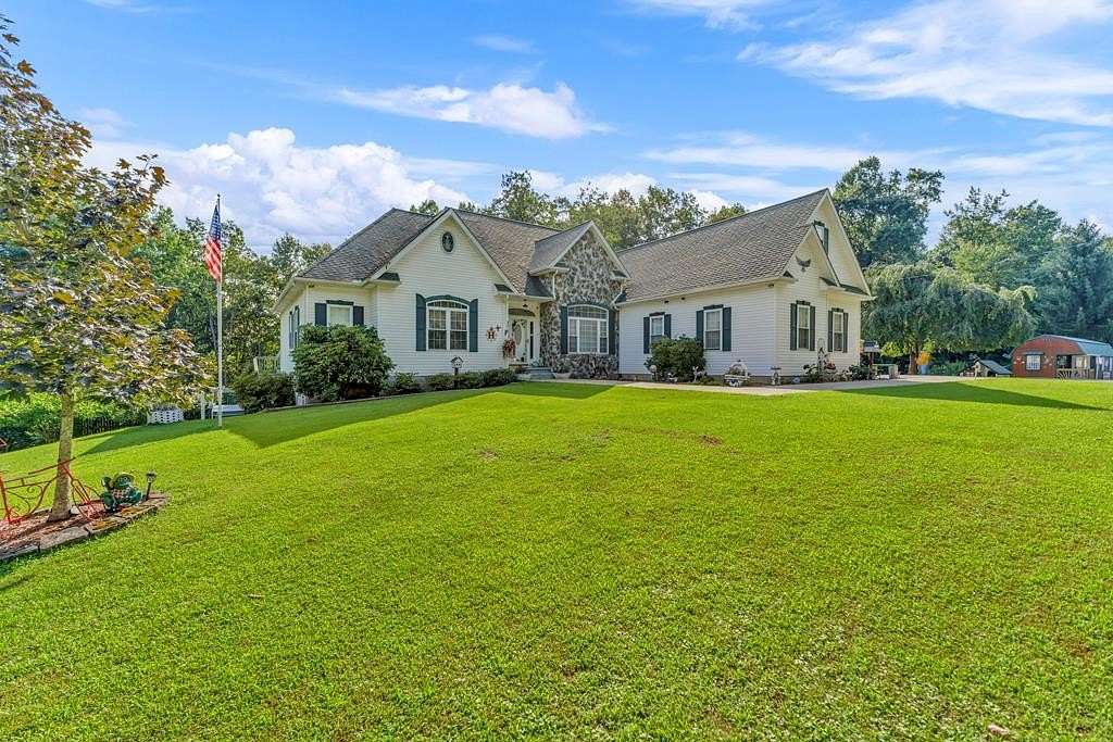 47.5 Acres of Recreational Land with Home for Sale in Oak Hill, West Virginia