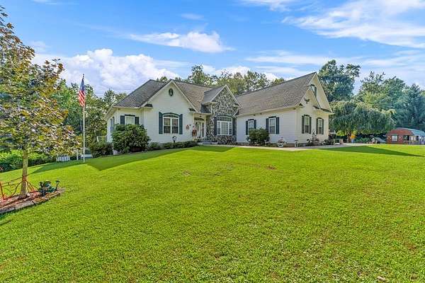 47.5 Acres of Recreational Land with Home for Sale in Oak Hill, West Virginia