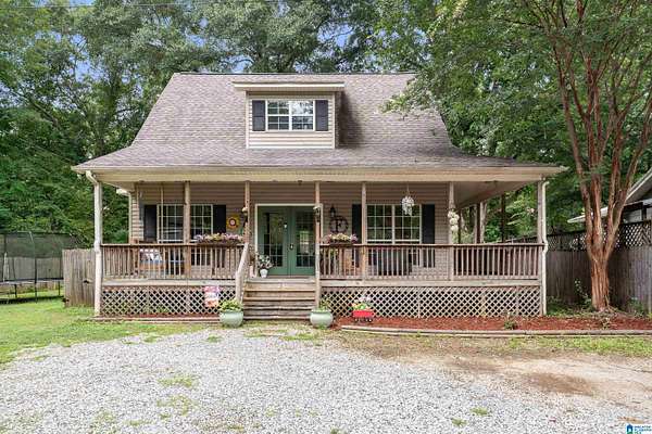 1.52 Acres of Land with Home for Sale in Chelsea, Alabama