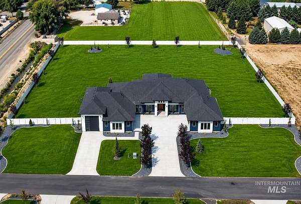 2 Acres of Land with Home for Sale in Nampa, Idaho