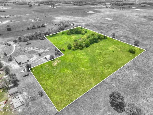 17 Acres of Land for Sale in Carthage, Missouri