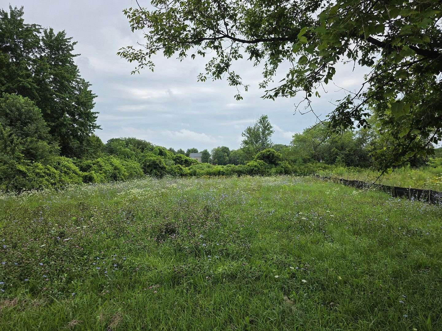 0.25 Acres of Residential Land for Sale in Gurnee, Illinois