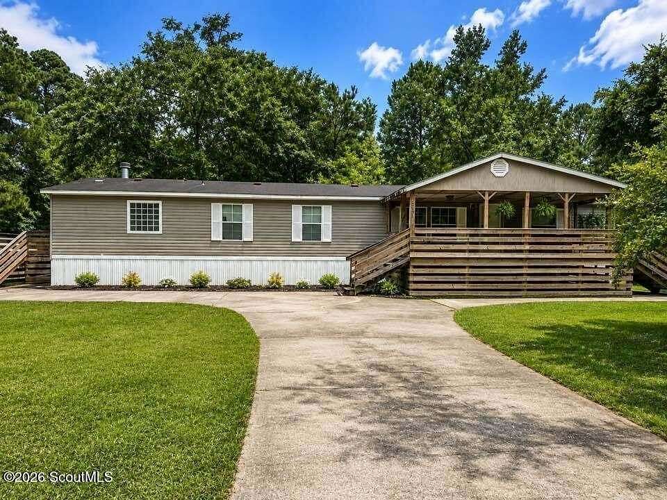 5.3 Acres of Land with Home for Sale in Brunswick, Georgia