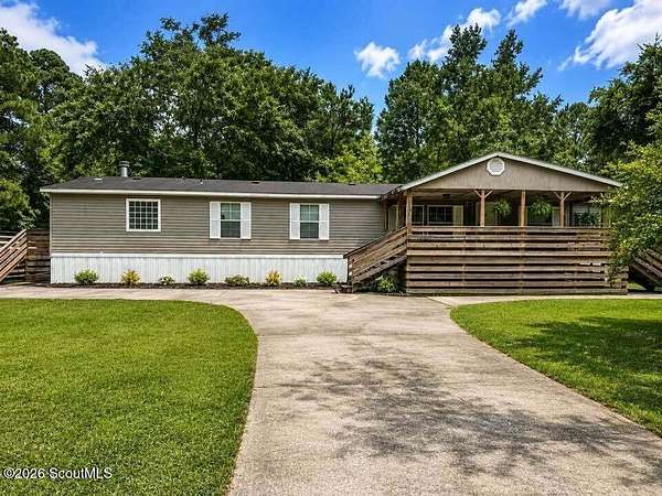 5.3 Acres of Land with Home for Sale in Brunswick, Georgia