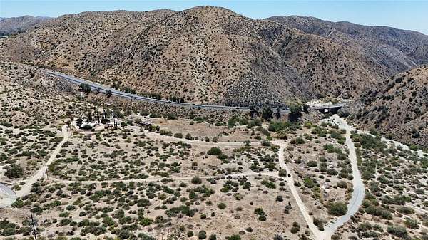 9.3 Acres of Land for Sale in Morongo Valley, California