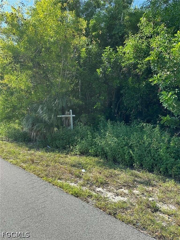 0.23 Acres of Residential Land for Sale in Cape Coral, Florida