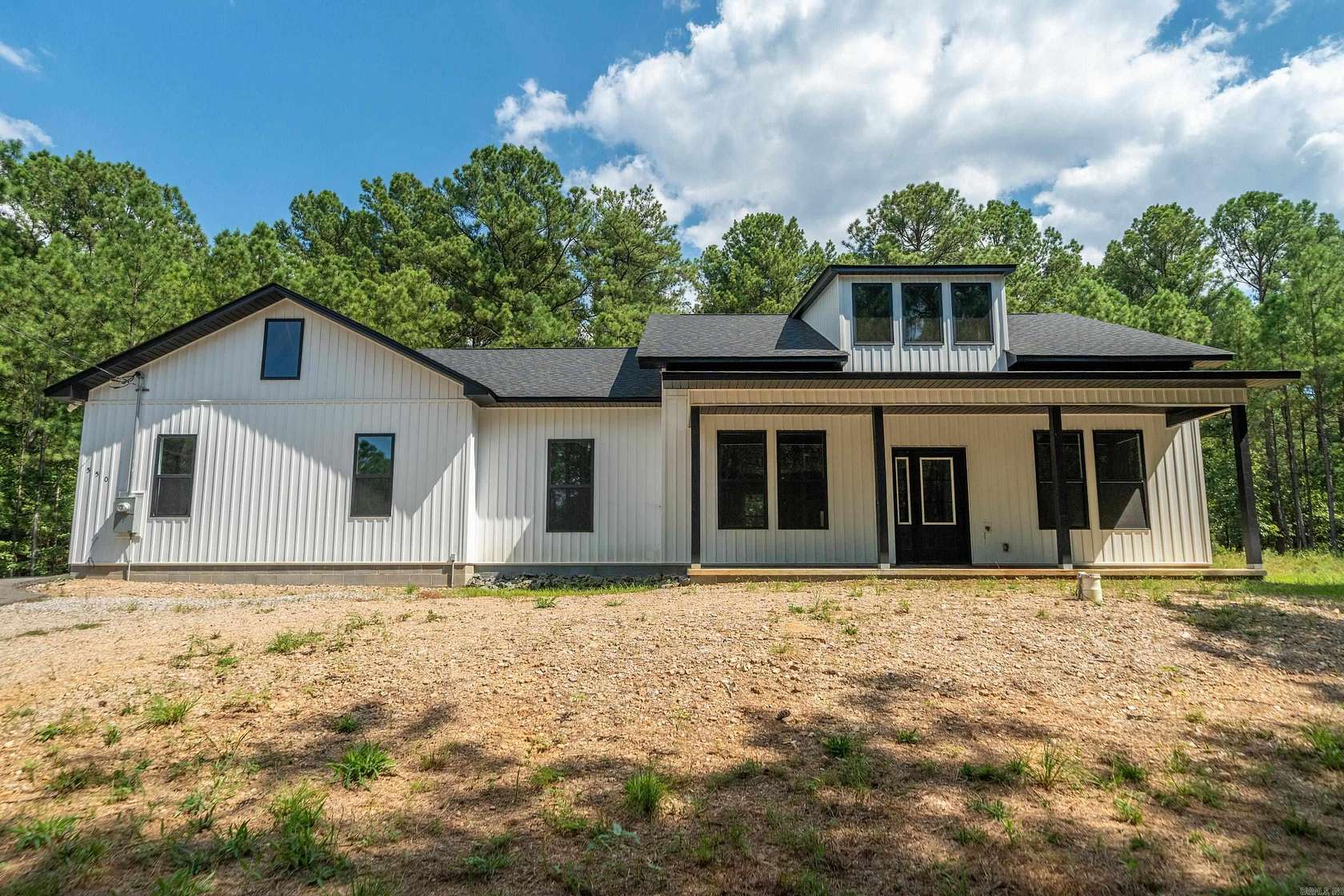 4 Acres of Land with Home for Sale in Hot Springs, Arkansas