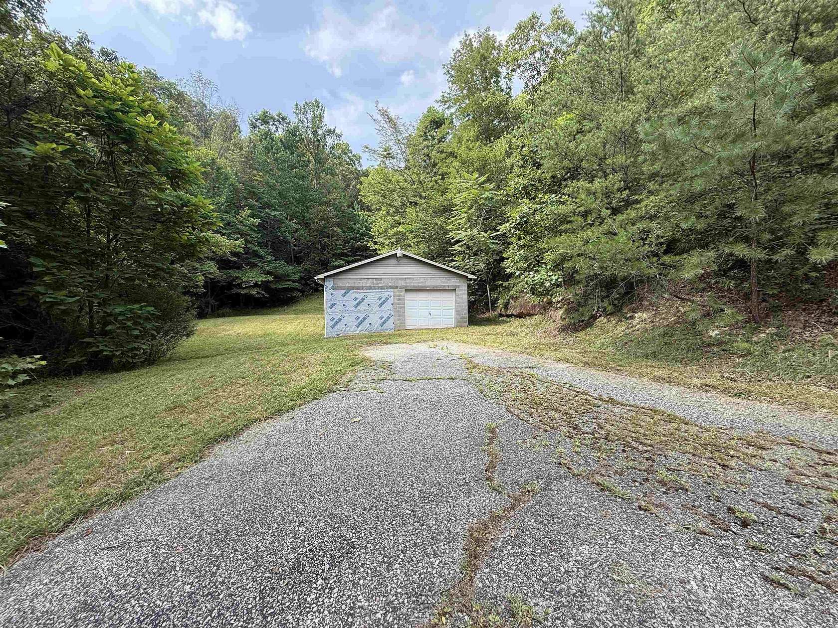 3.5 Acres of Land for Sale in Genoa, West Virginia
