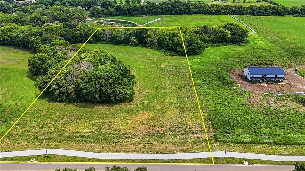 5 Acres of Residential Land for Sale in Raymore, Missouri