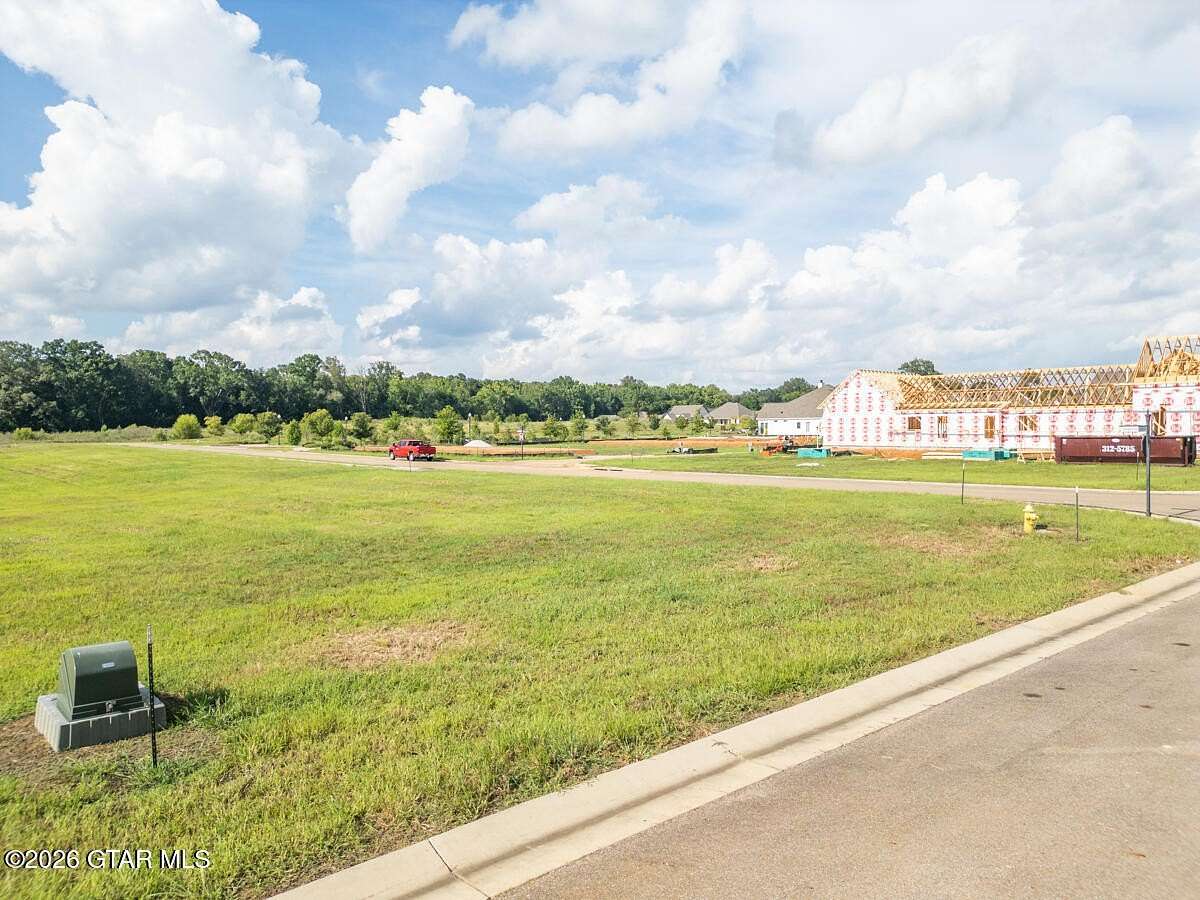 0.28 Acres of Residential Land for Sale in Starkville, Mississippi
