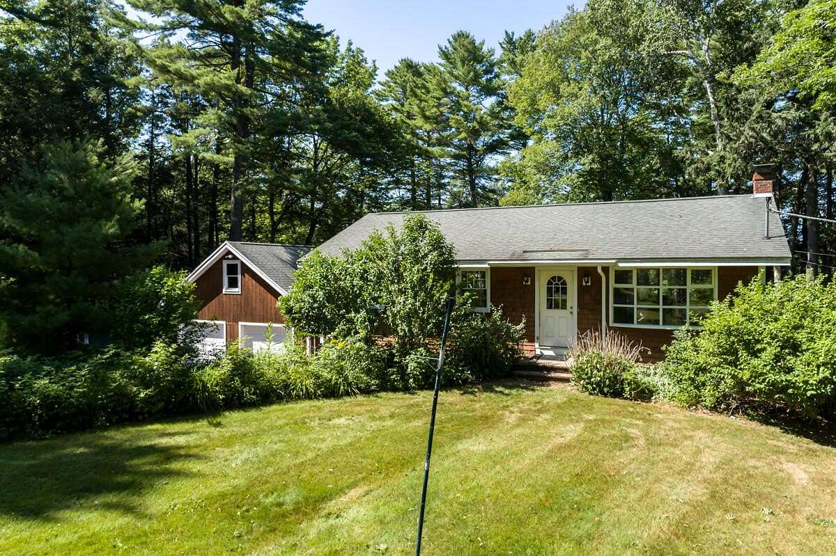 2.3 Acres of Land with Home for Sale in Freeport, Maine