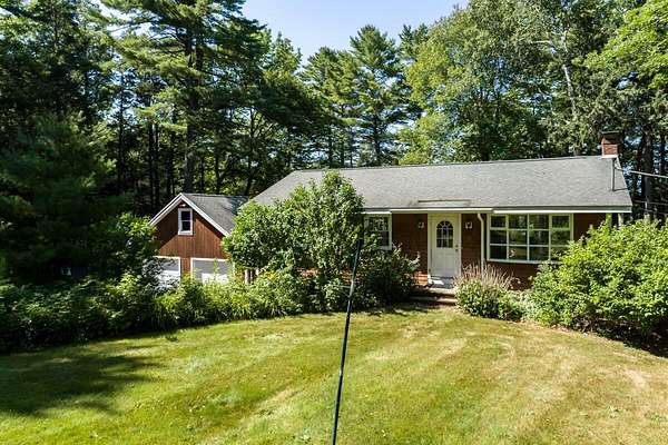 2.3 Acres of Land with Home for Sale in Freeport, Maine