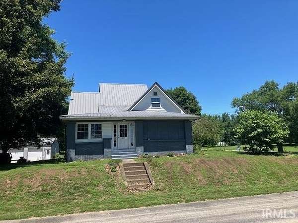 3.5 Acres of Land with Home for Sale in Sandborn, Indiana