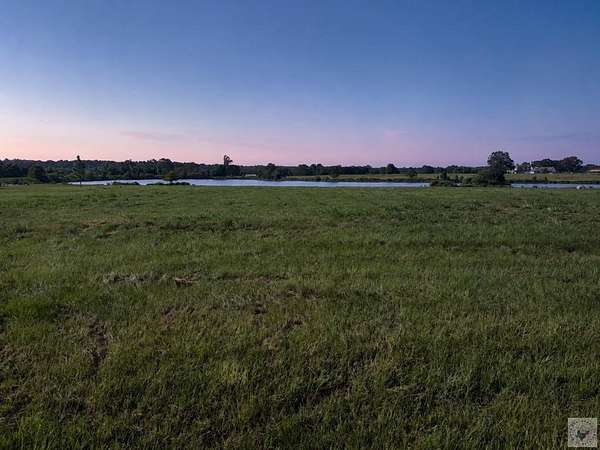 3.48 Acres of Residential Land for Sale in Texarkana, Texas