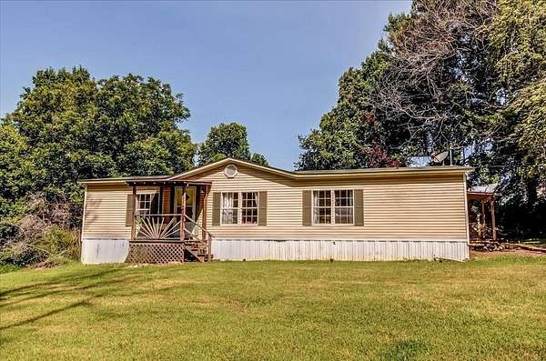2.1 Acres of Land with Home for Sale in Munford, Tennessee