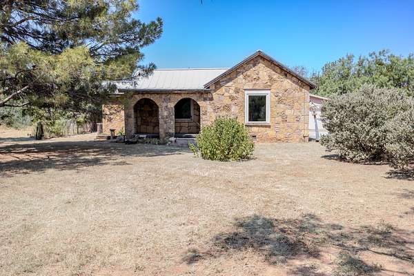 2 Acres of Improved Mixed-Use Land for Sale in Abilene, Texas