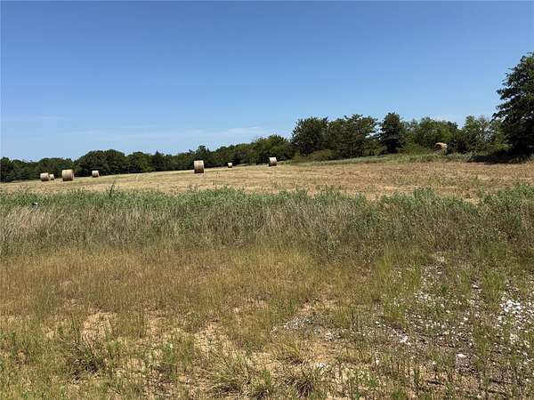 5 Acres of Residential Land for Sale in Dike, Texas
