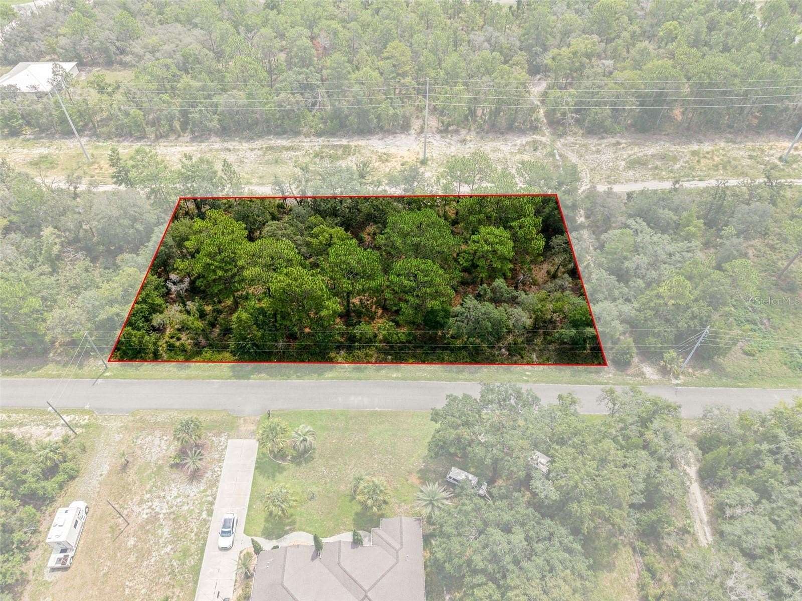 1 Acre of Residential Land for Sale in Weeki Wachee, Florida
