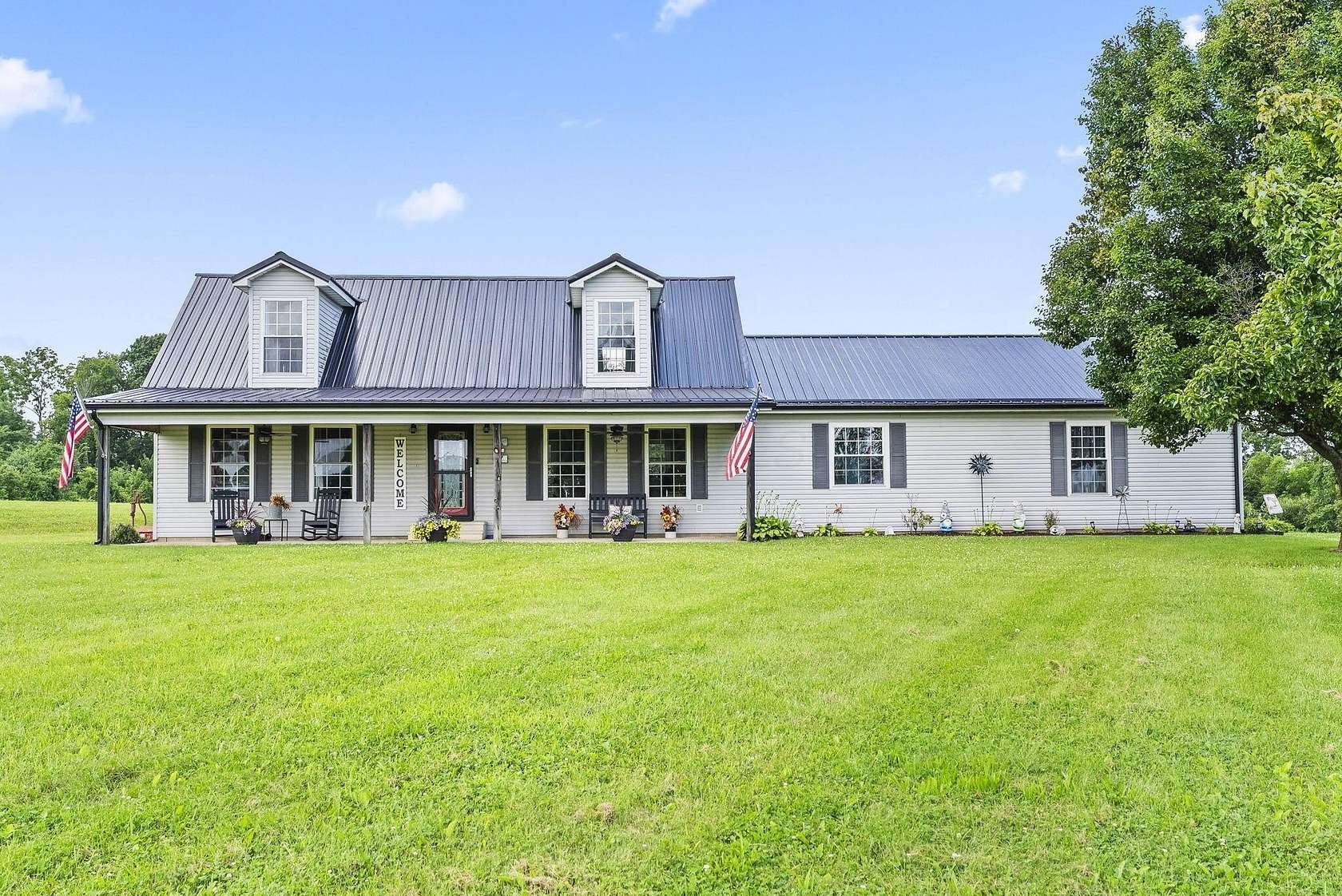 6 Acres of Land with Home for Sale in Kingston, Ohio