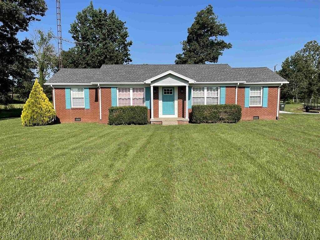 4.77 Acres of Land with Home for Sale in Calhoun, Kentucky