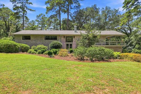 3.13 Acres of Land with Home for Sale in Tallahassee, Florida