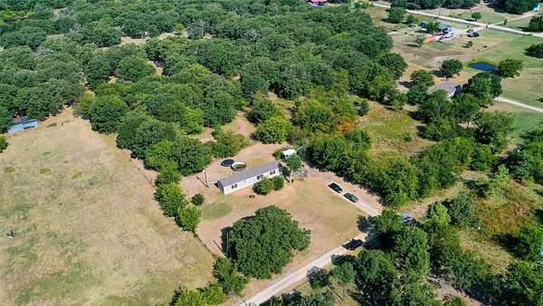 2 Acres of Residential Land for Sale in West Tawakoni, Texas