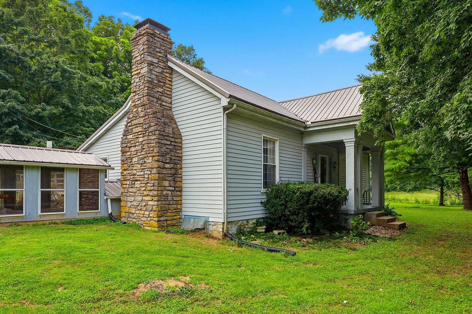 2 Acres of Land with Home for Sale in Lawrenceburg, Kentucky