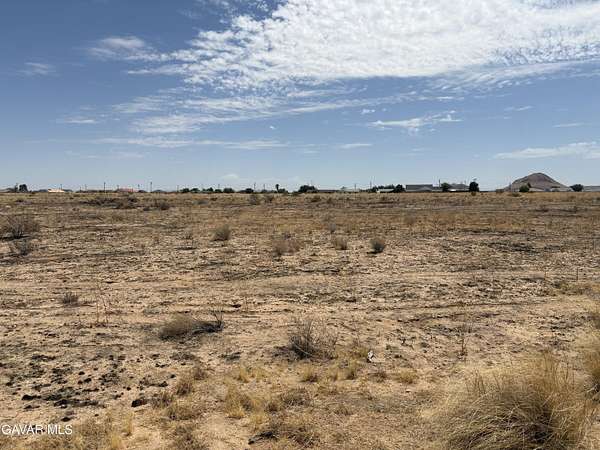 2 Acres of Land for Sale in California City, California