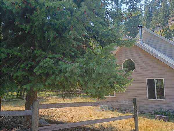 2 Acres of Land with Home for Sale in Clinton, Montana