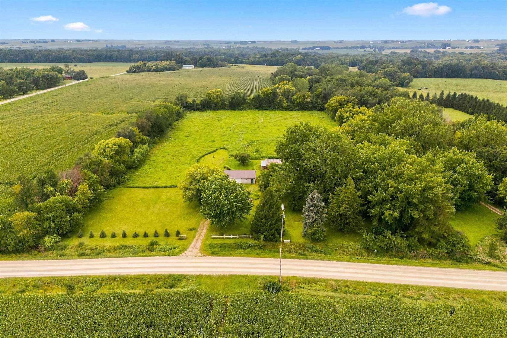 5.3 Acres of Residential Land for Sale in Waverly, Iowa
