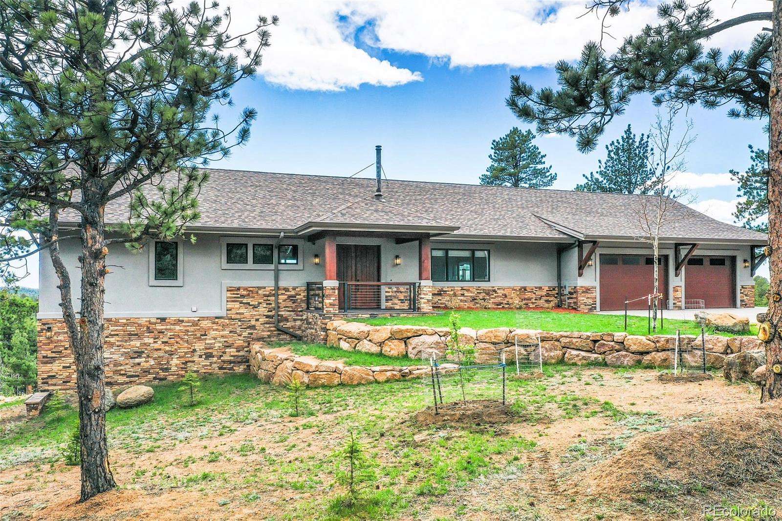 38.4 Acres of Agricultural Land with Home for Sale in Florissant, Colorado