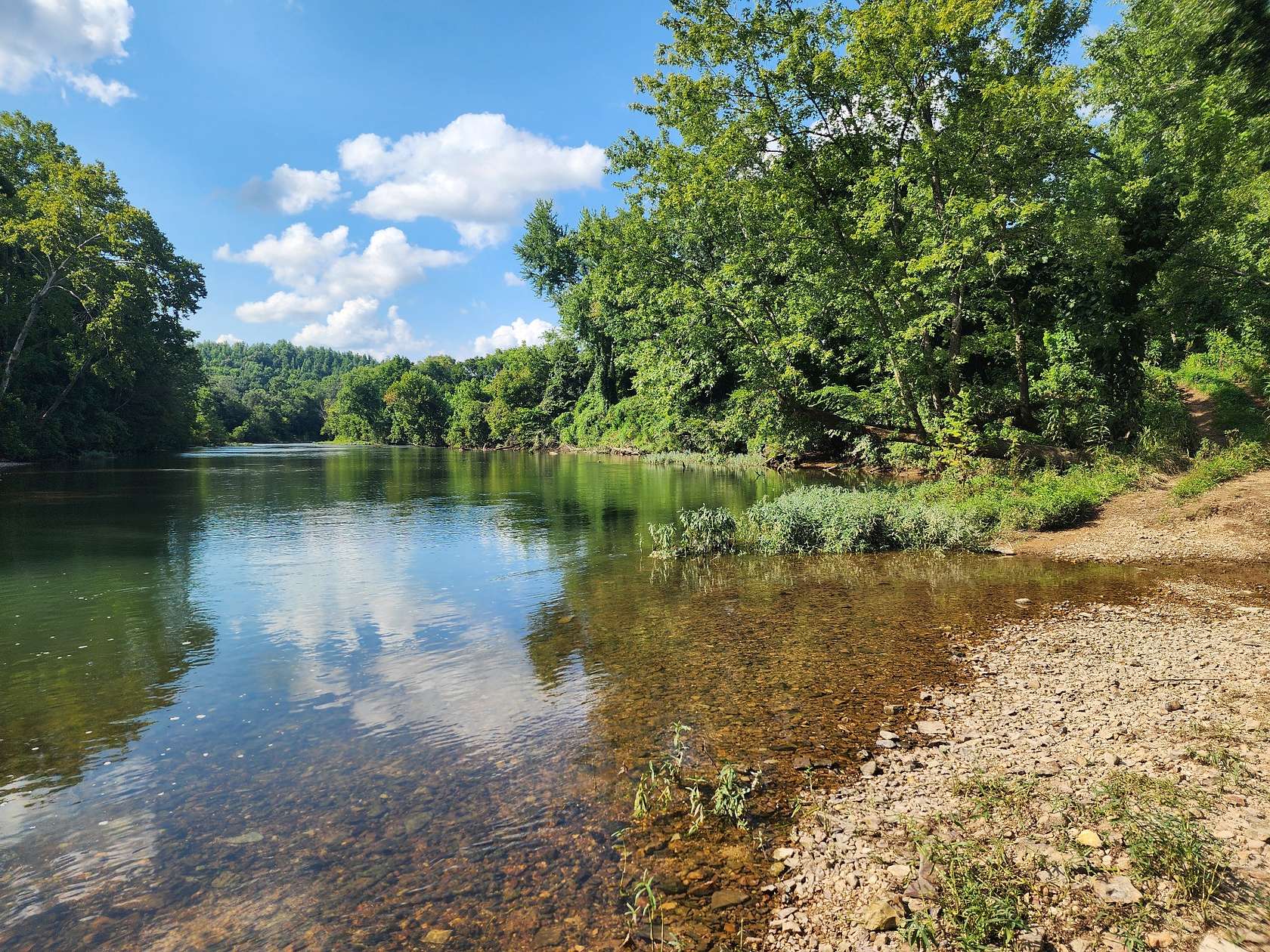 6 Acres of Land for Sale in Waynesboro, Tennessee