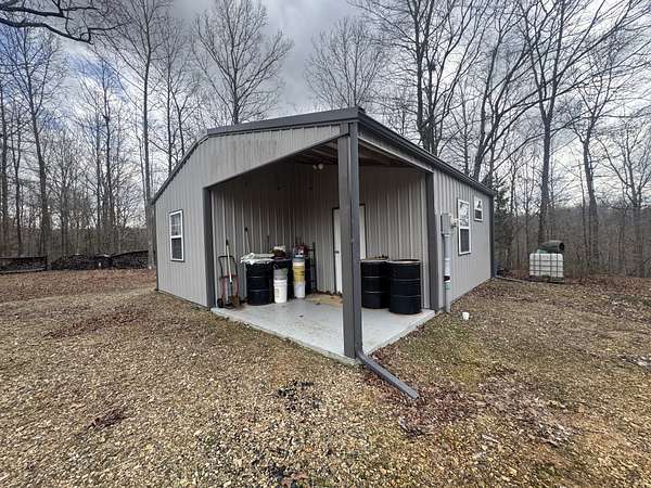 133 Acres of Improved Recreational Land for Sale in Cumberland City, Tennessee