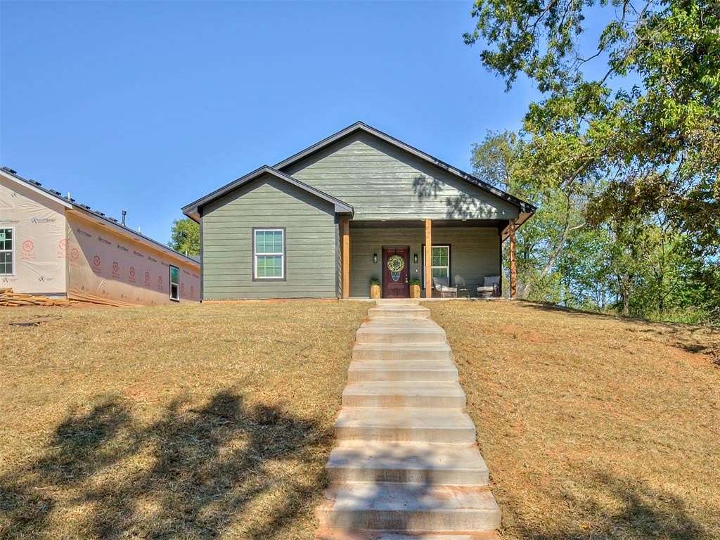 2 Acres of Land with Home for Sale in Guthrie, Oklahoma