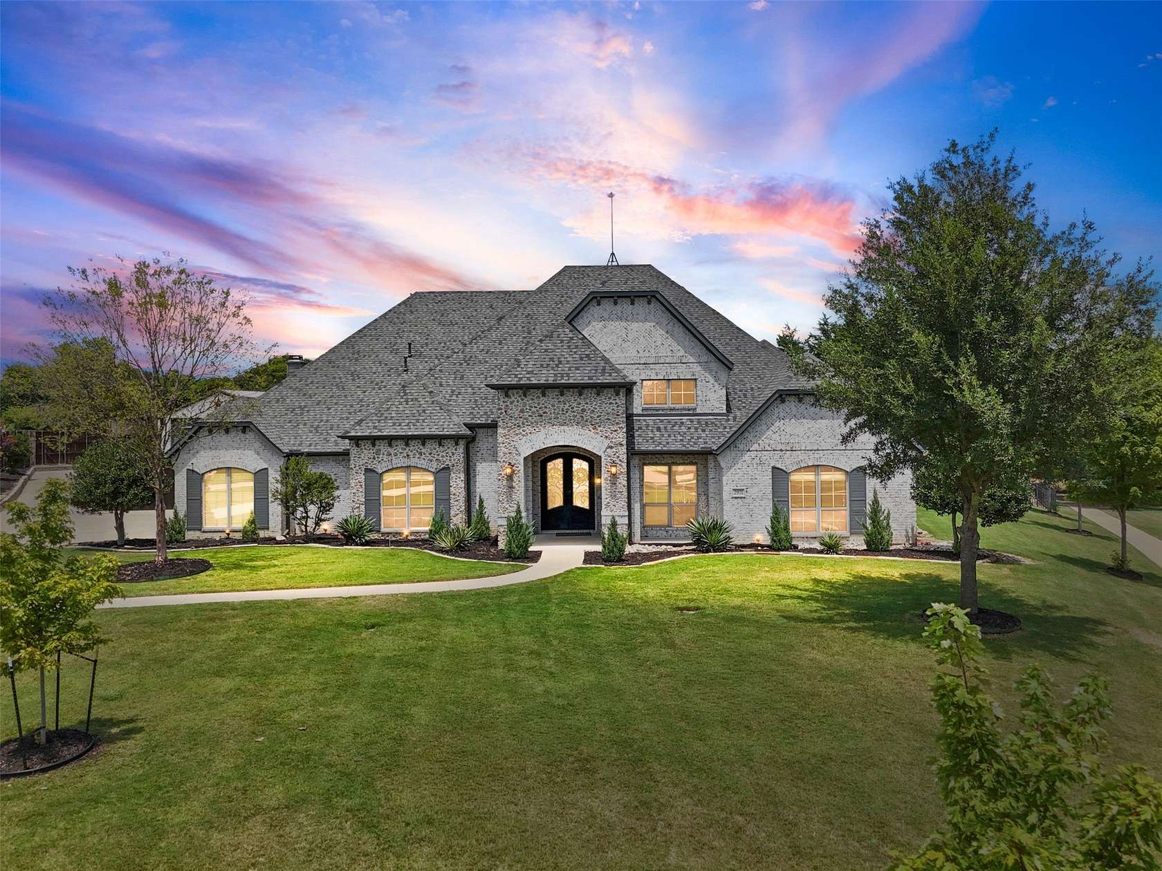 1.81 Acres of Land with Home for Sale in Midlothian, Texas