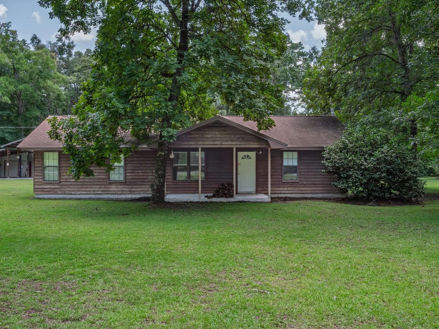 3.9 Acres of Land with Home for Sale in Crawfordville, Florida