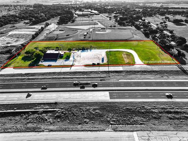 6.27 Acres of Improved Commercial Land for Sale in Abbott, Texas